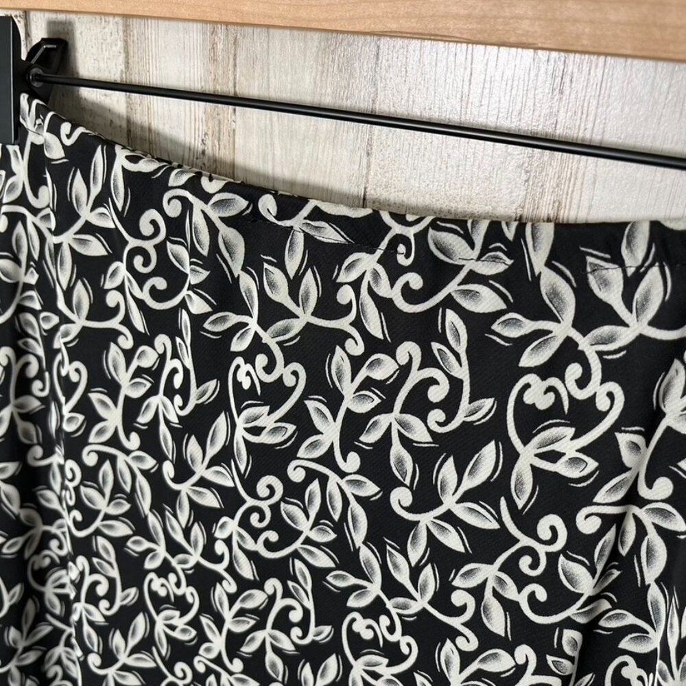 Vintage 90s Floral Black Cream Asymmetrical Midi Skirt Womens Size 8/Medium‎ - Picture 4 of 6